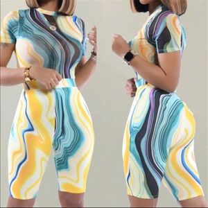 Swirls Biker Short Set - BRAND NEW (boutique)